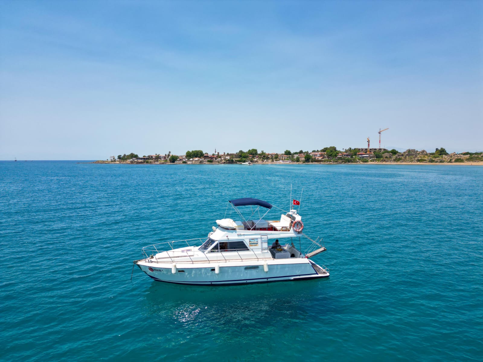 Side 5 Kişilik VIP Özel Yat Kiralama